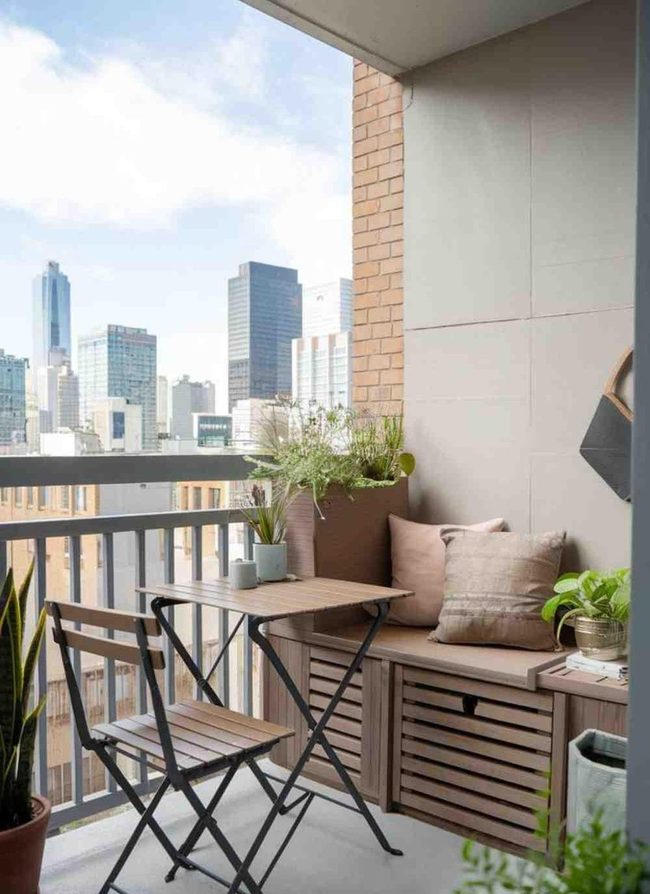 Compact French Café Tables