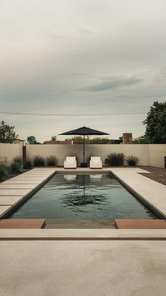 Minimalist Concrete Pool Elegance