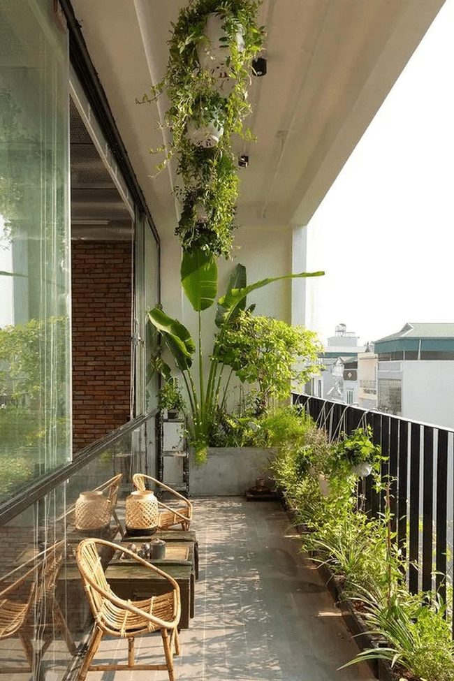 Cascading Greens Urban Retreat