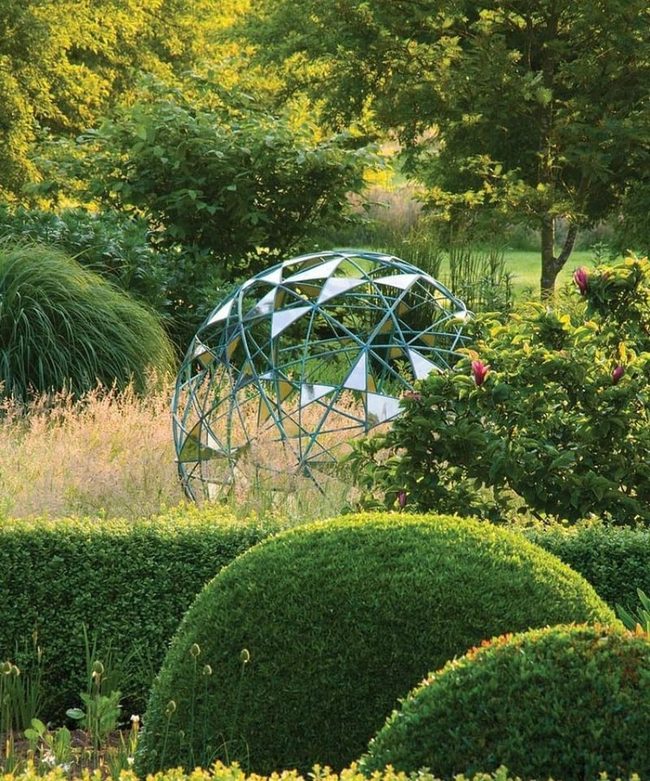 Geometric Metal Dome Garden Shelter