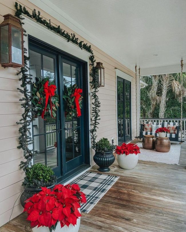 Black And White Poinsettia Entrance