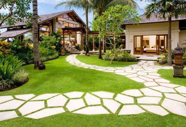 # Stepping Stone Garden Path