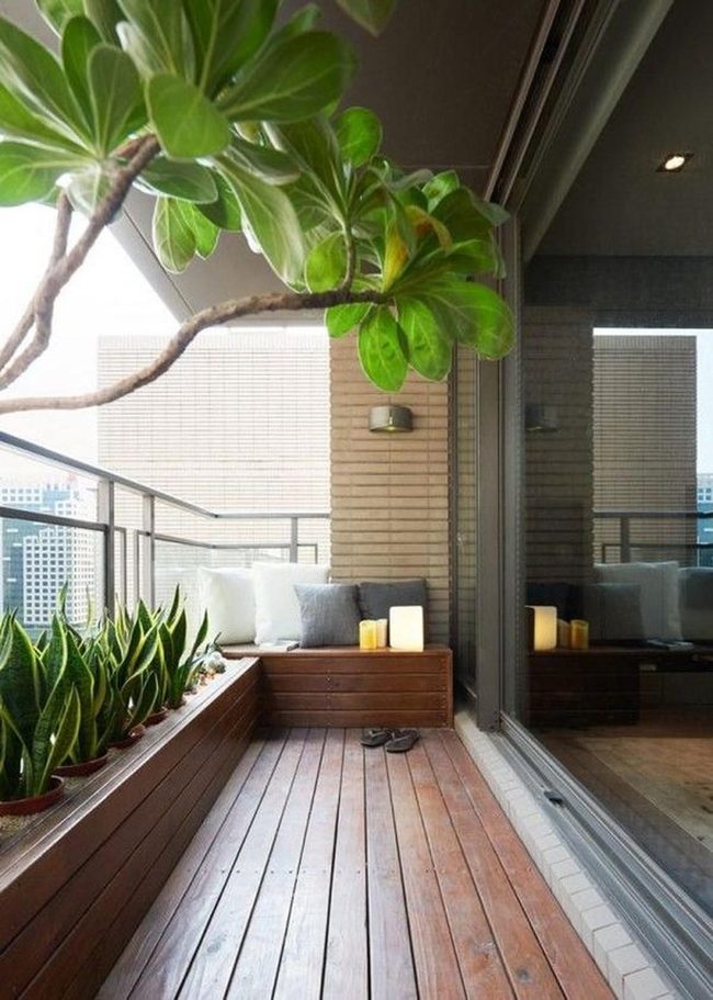 Green Wood Balcony Retreat