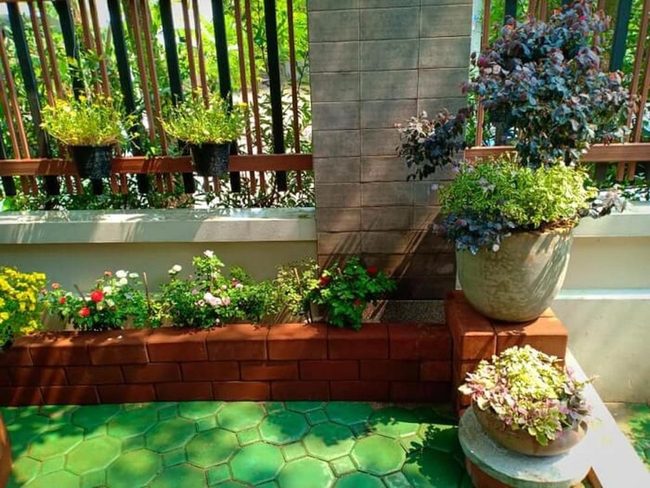 Layered Stone Garden Heights