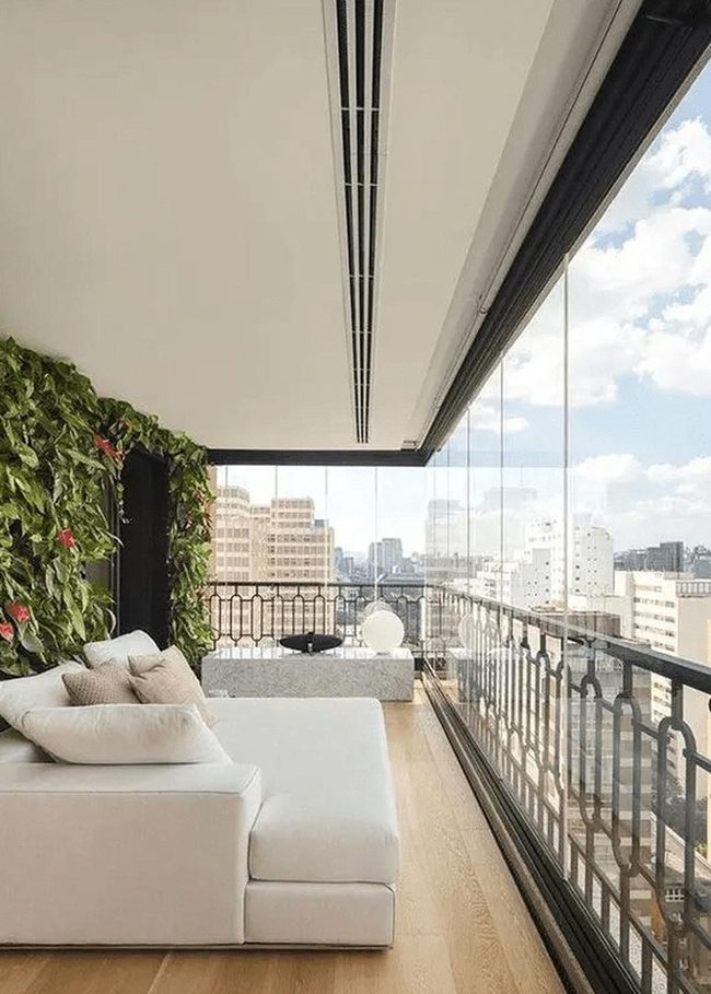 Glass Walls Meet Wooden Warmth
