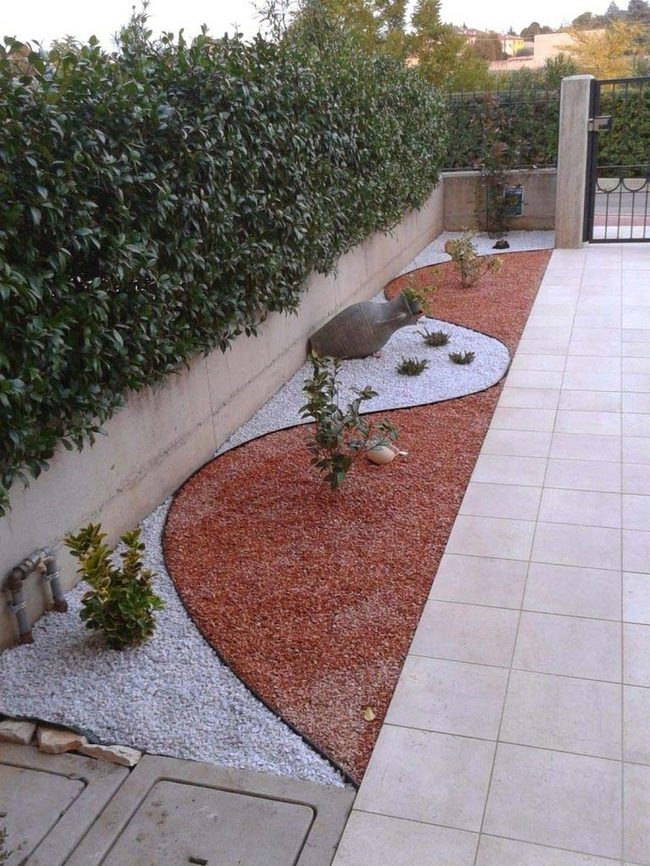 Dual-Tone Gravel Pattern Design