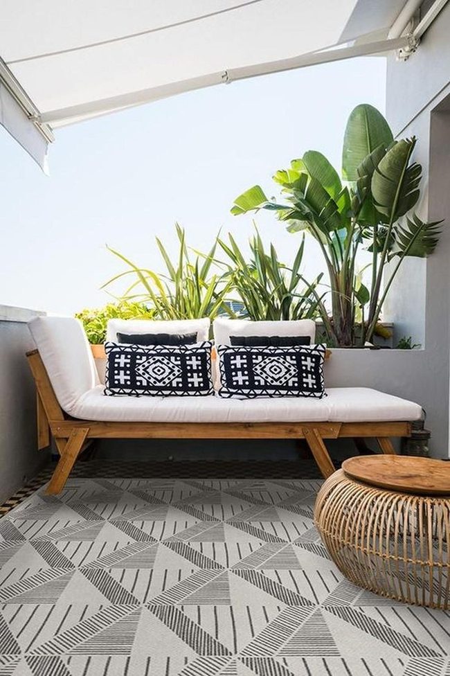 Green Plants Meet Modern Gray Tiles