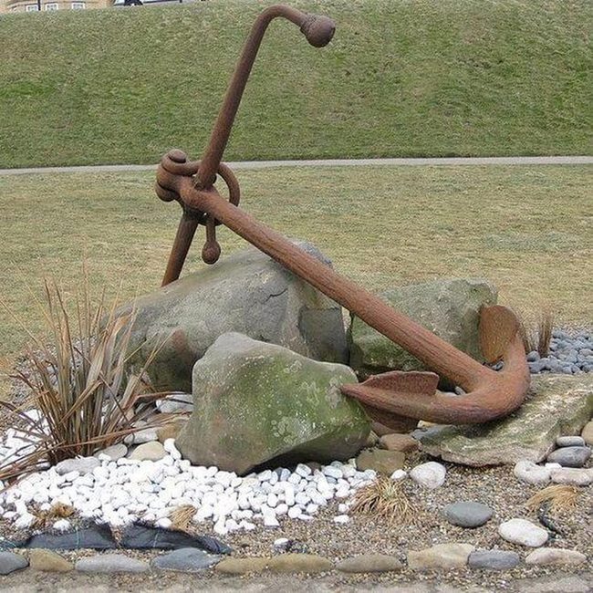 Weathered Anchor Coastal Garden Statement