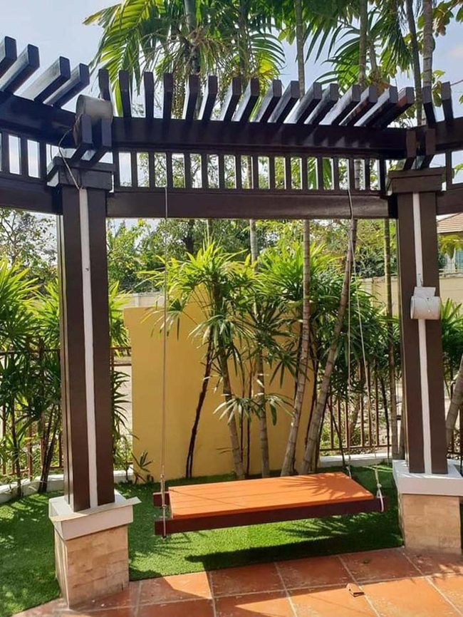 Wooden Pergola Swing Seating