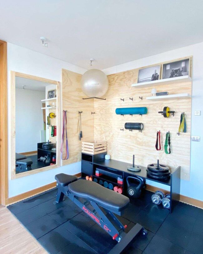 Efficient Home Gym Design for Corners