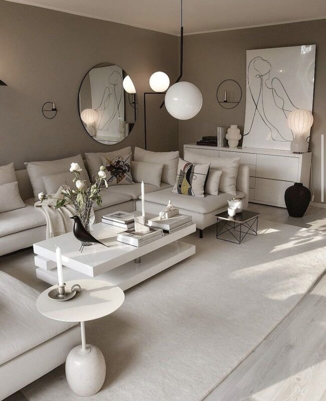 Circular Sophistication with Geometric Harmony