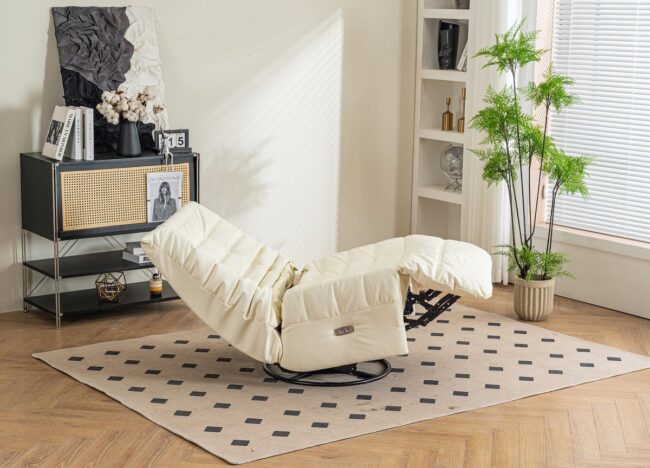 Laid-back Comfort with a Stylish Edge