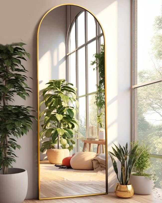 Classic Arched Mirror with Gold Frame