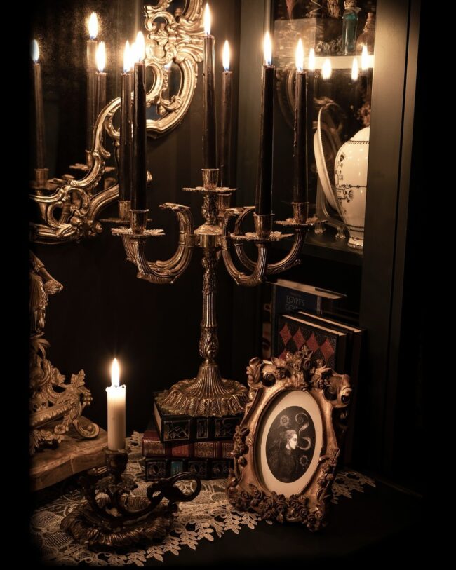 Antique Candlelit Grace