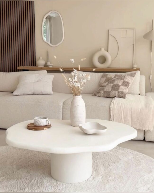 Minimalist Simplicity with Personal Accents