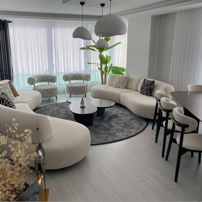 Chic Contrasts for Bold Statements