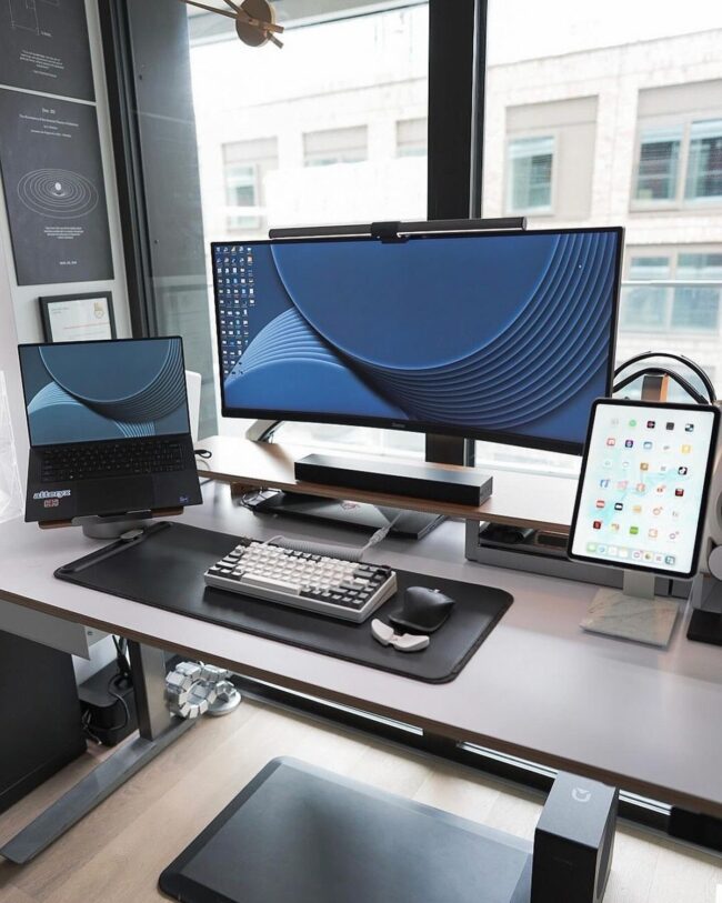 Urban Professional's Nook