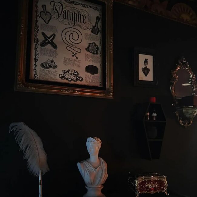Vampire-Inspired Décor