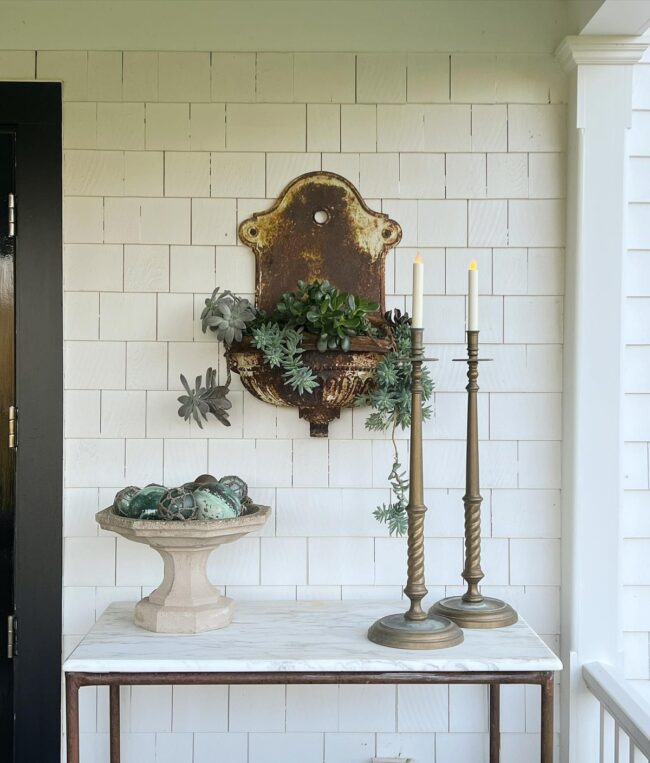 Welcoming Outdoor Retreat Nook