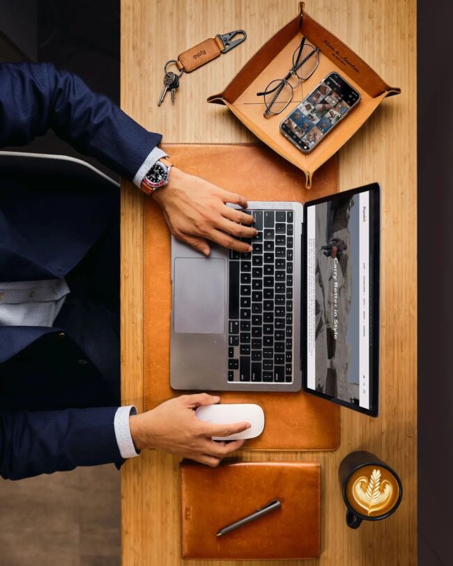 The Executive’s Mobile Workspace