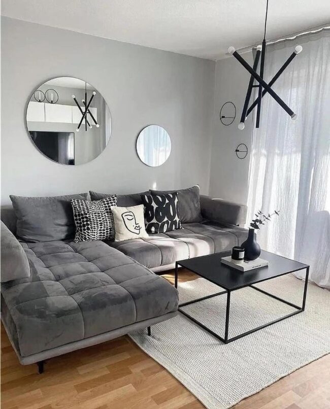 Minimalist Simplicity for Sophistication
