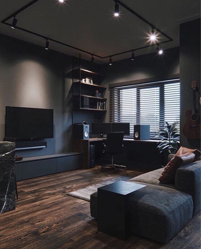 Chic and Inviting Entertainment Space